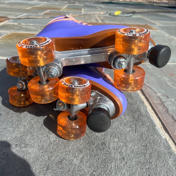 Beach Bunny Roller Skates by Moxi Skates | Periwinkle/Sunset | US Women's 8.5-9 - Picture 10 of 12